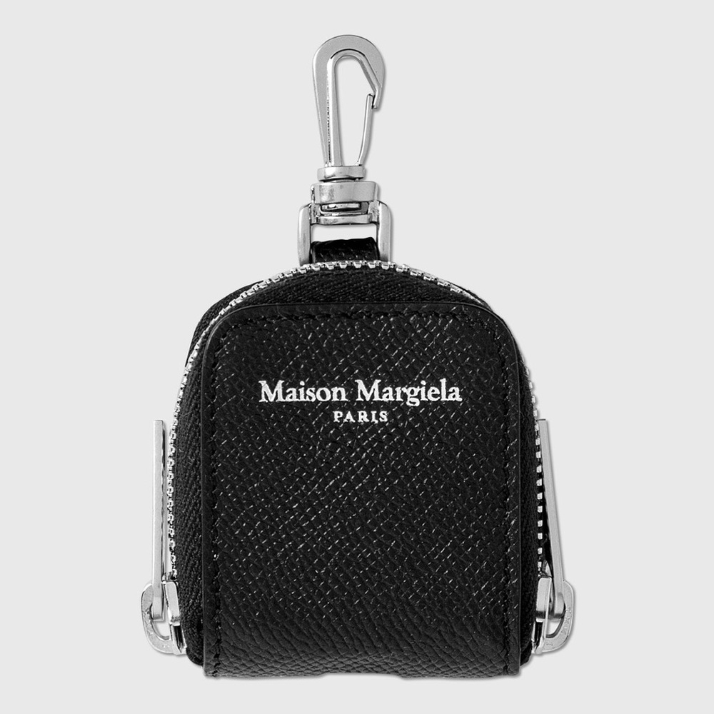 MAISON MARGIELA AIRPODS CASE